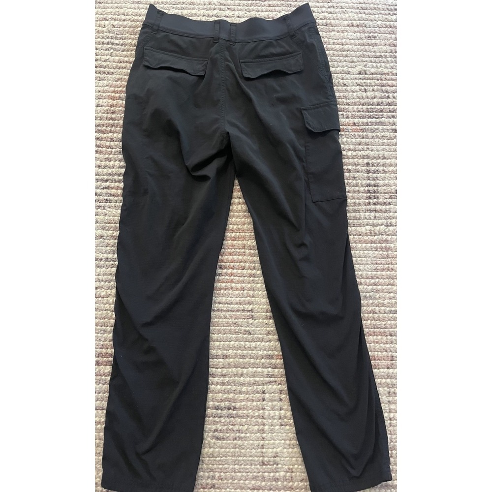 Athleta Pants Women Black Size 6 Mid Rise Trekkie Utility Cargo Straight Leg - Picture 2 of 6